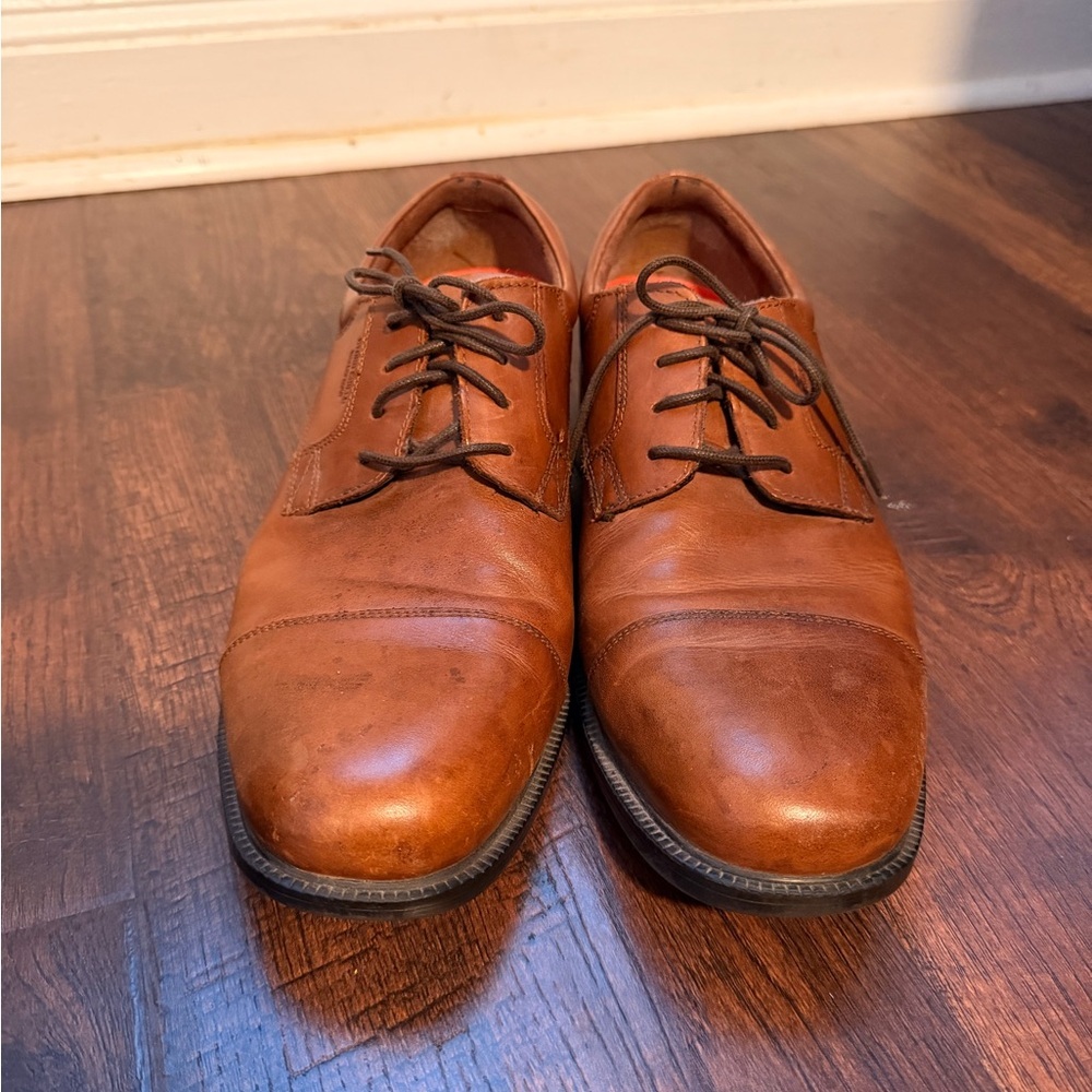 Rockport Men's Tan Leather Oxfords - Picture 2 of 7